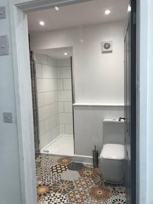 Sharp Tor Riverside Studio Apartment พลีมัธ ภายนอก รูปภาพ
